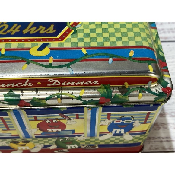 1996 M&M's Tins Christmas Village Series Toy Shop and Diner #3 & 4 - Picture 5 of 10